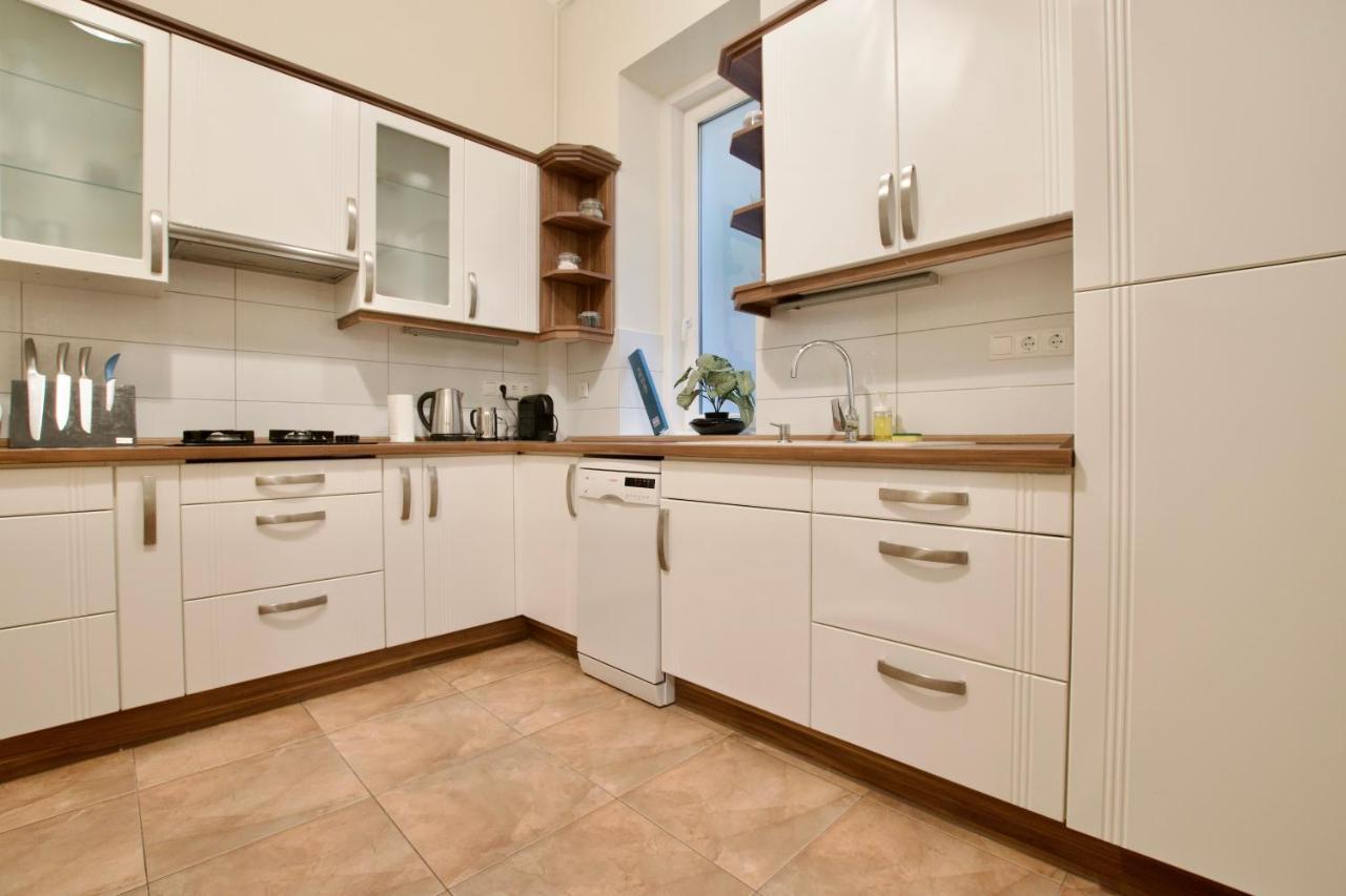 Standard Apartment By Hi5 - St. King Street 16. Будапеща Екстериор снимка