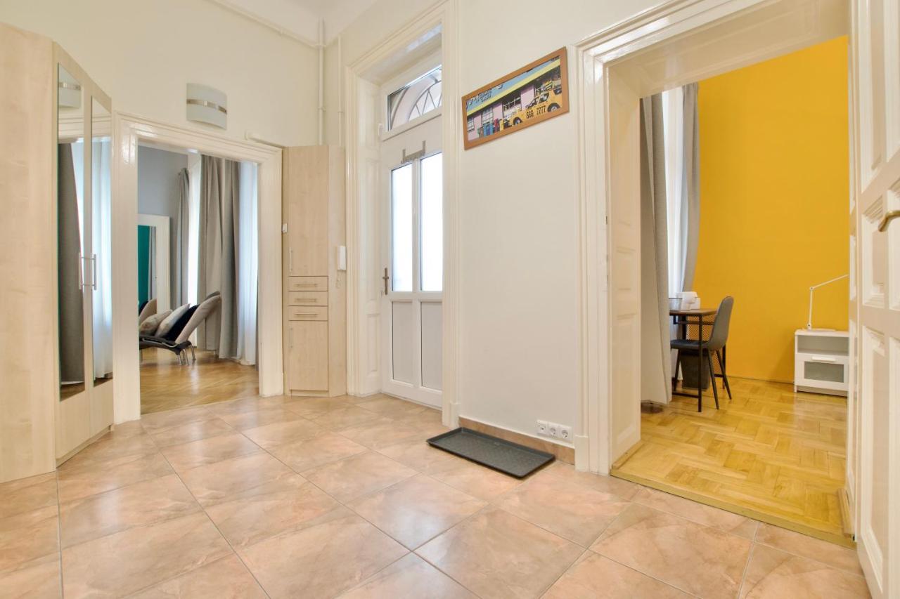 Standard Apartment By Hi5 - St. King Street 16. Будапеща Екстериор снимка